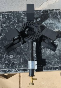 Καυστήρας Χαμηλής Πίεσης Με Βάση Φ16Cm 5,5Kw Μεταχειρισμένo